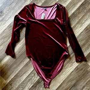 Velvet burgundy bodysuit from Old Navy. Never worn.